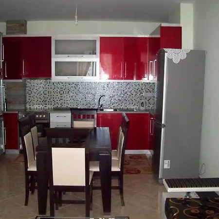 2 Bedroom 100m From * Sarande