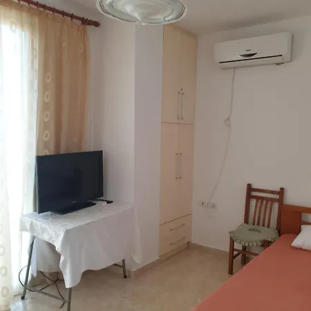 Lägenhet 2 Bedroom 100m From Sarandë